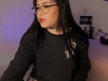 velvetfangs from Chaturbate