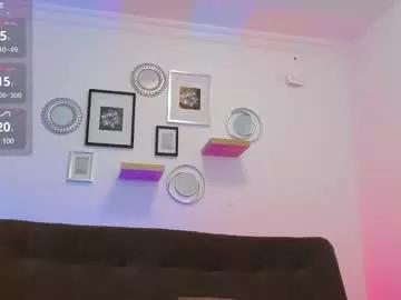 venexxxia_sein from Chaturbate