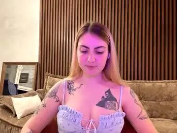 venus_in_glow from Chaturbate is Freechat
