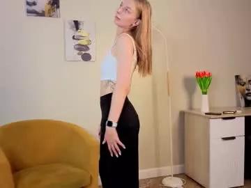 Verniehollopeter webcams show profile image 
