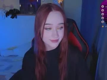 Vi_kiiii webcams show profile image 