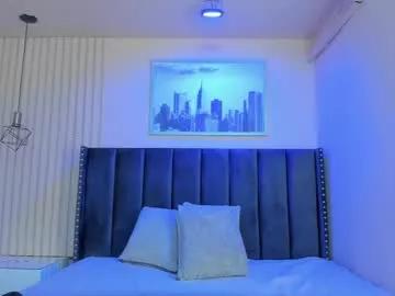 viiolett_lee from Chaturbate
