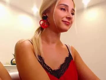 vikiwaitingforyou from Chaturbate