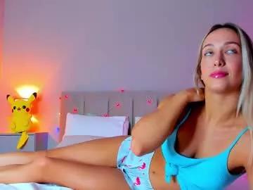 vikkilustfull from Chaturbate