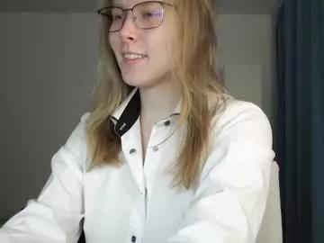 villena_ from Chaturbate