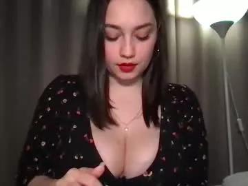 vivellesoul from Chaturbate