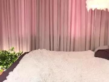 vivi_ennes from Chaturbate