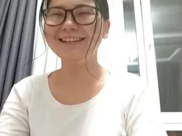 vivianwollert from Chaturbate