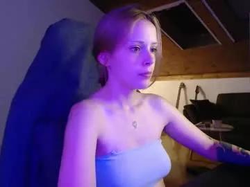 vvvi_06 from Chaturbate