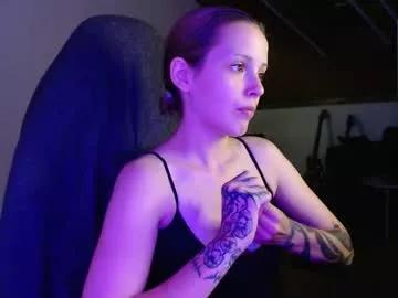 vvvi_06 from Chaturbate