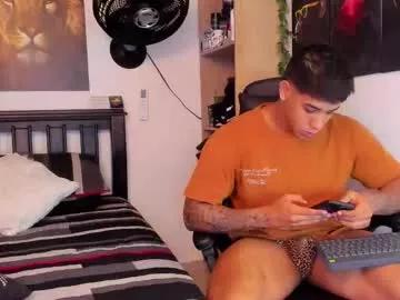 william_dracko9 from Chaturbate
