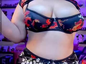winnyvell from Chaturbate