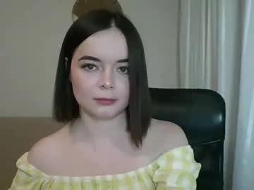 Winter__white_rose webcams show profile image 