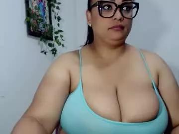 xelenagomez31 from Chaturbate