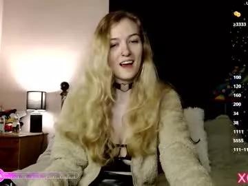 xelliee_rosex from Chaturbate