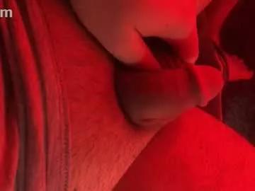 Xmilanoo webcams show profile image 