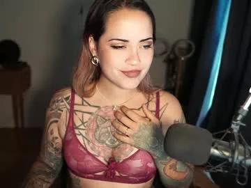 xoxoprune from Chaturbate