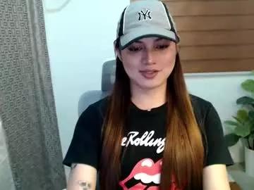 xxjulielovesyouxx from Chaturbate
