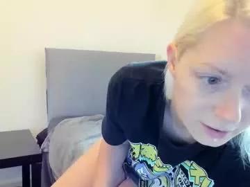xxkimber_bentonxx from Chaturbate