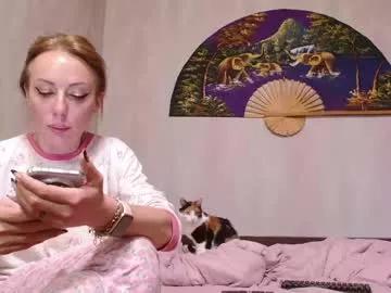 xxxkinkycpl from Chaturbate