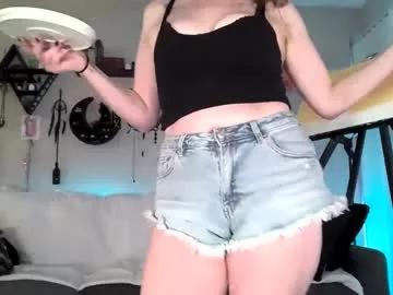 xxxlolalovexxx from Chaturbate