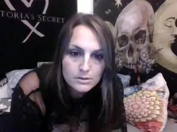 xxxmistymoansxxx from Chaturbate