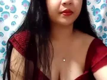 xxyummiee_69xx from Chaturbate