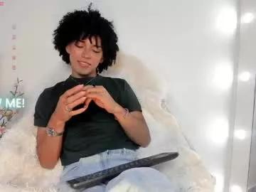 yess__daddyy from Chaturbate