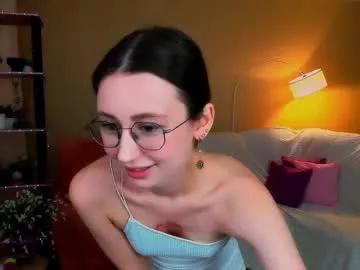 yourlovelystoryy from Chaturbate is Freechat