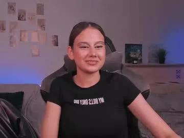 yourlovelystreamer from Chaturbate is Freechat