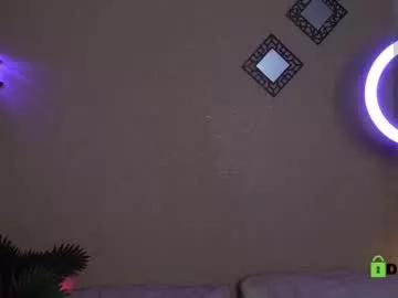 yoyoanny from Chaturbate