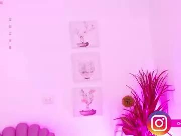 zaradaviss from Chaturbate is Freechat