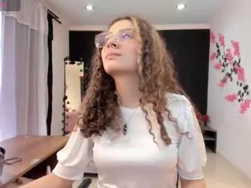 zarathryz_ from Chaturbate