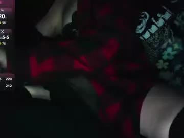 zeemomdalorian from Chaturbate