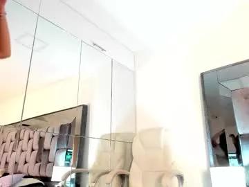 zinnia_mosley from Chaturbate