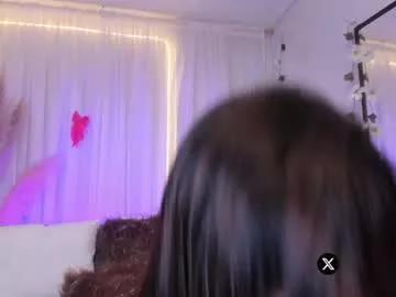 zoee_cruz from Chaturbate