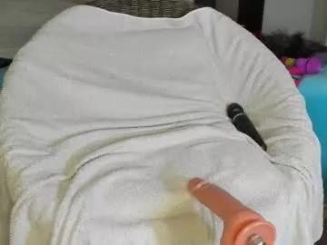 zzzbutterflyxxx from Chaturbate