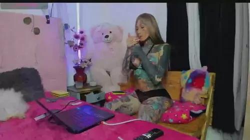 Cathimontana webcams show profile image 