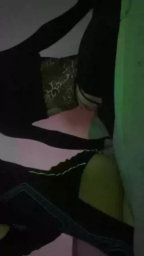 Twhooneyy webcams show profile image 