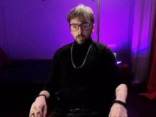 aadam_campbell from Flirt4Free is Freechat