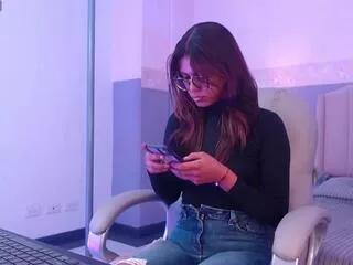 abbie_golden from Flirt4Free