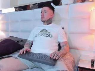 adam_becks from Flirt4Free