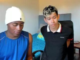 alan_gonz_cristian_asaenz from Flirt4Free