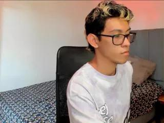 alan_gonz_cristian_asaenz from Flirt4Free