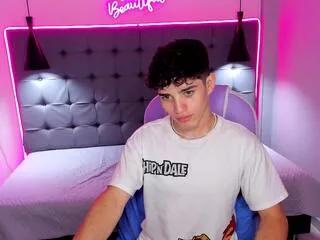 Alejandro_lombardo webcams show profile image 