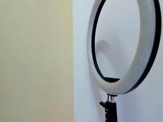 Alondra_blaze webcams show profile image 