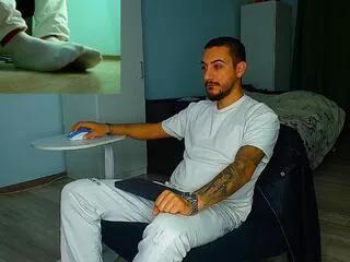 andrew_bannerr from Flirt4Free is Freechat