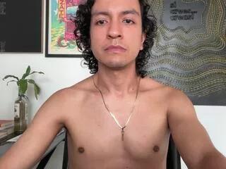 Photos of andrew_ct from Flirt4Free is Freechat