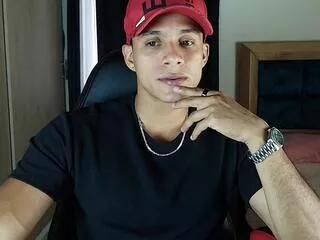 andy_corleone from Flirt4Free is Freechat
