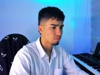 Photos of andy_reynolds from Flirt4Free is Freechat
